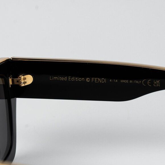 Fendi LEATHER LIMITED EDITION Women Sunglasses Square Black Grey FE40126I 01A main image 5